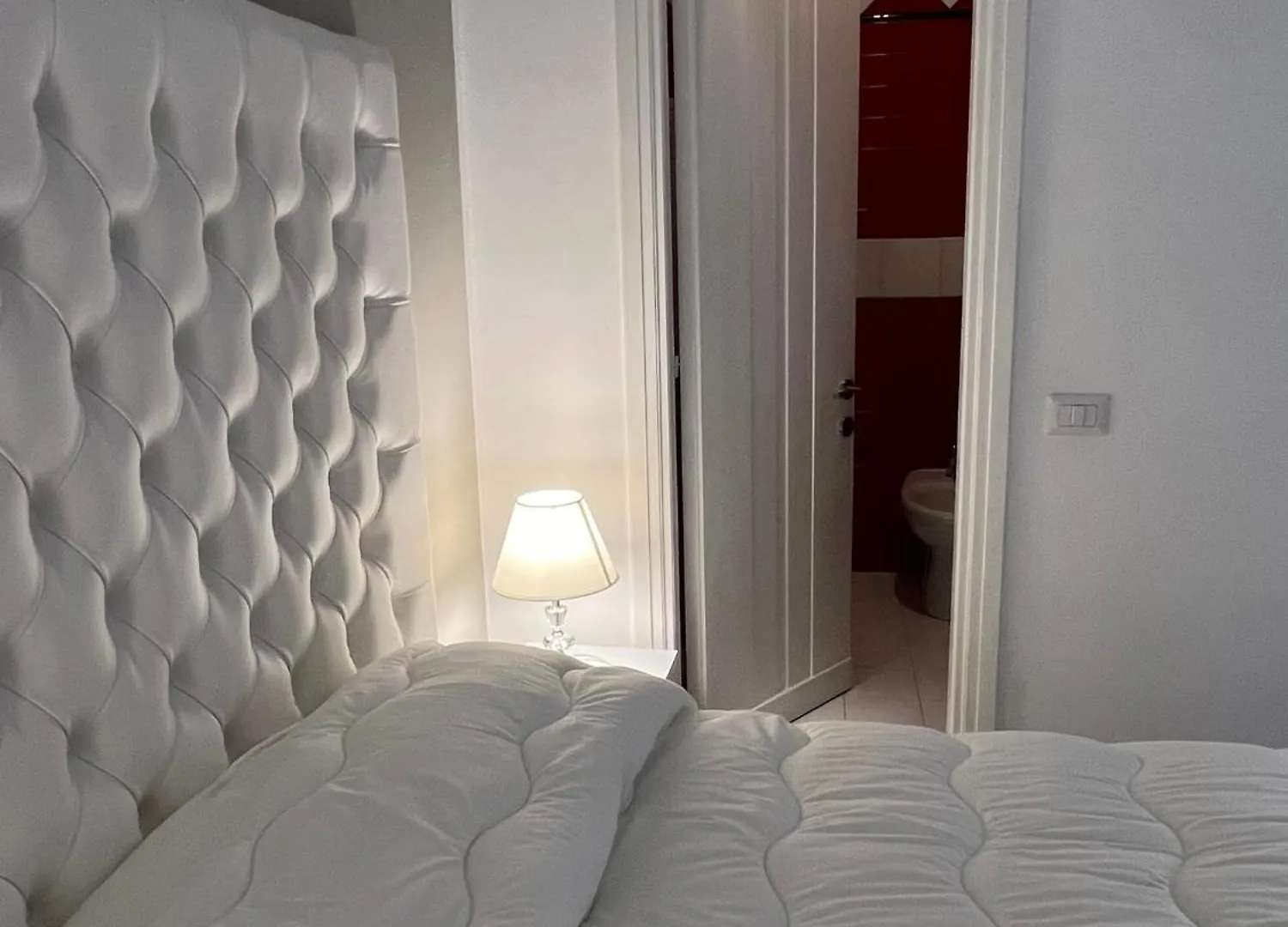 Luxury Room Anelli Center Of Roma 0*, Rome