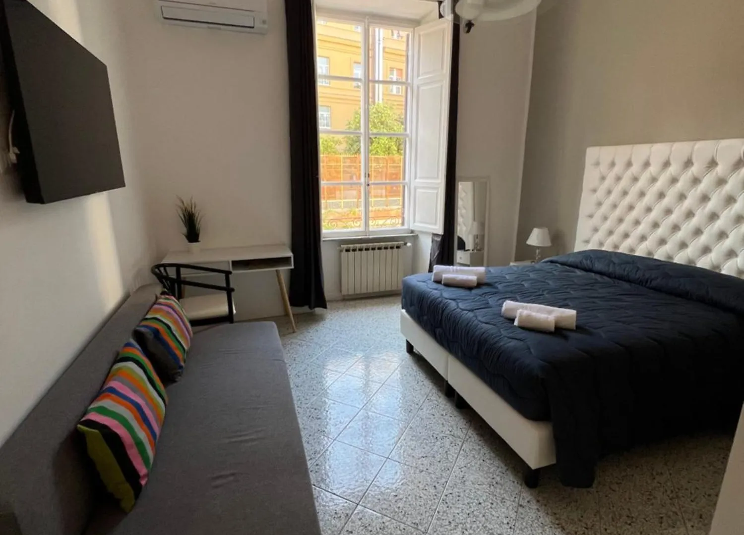 Luxury Room Anelli Center Of Roma 0*, Rom
